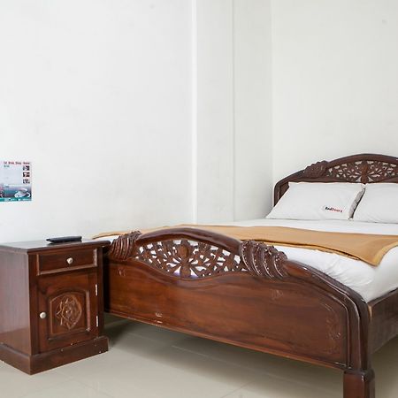 Reddoorz Near Tegalega Park Hotel บันดุง ภายนอก รูปภาพ