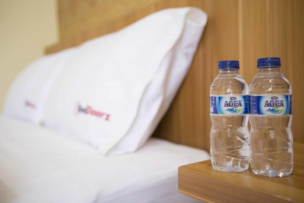Reddoorz Near Tegalega Park Hotel บันดุง ภายนอก รูปภาพ